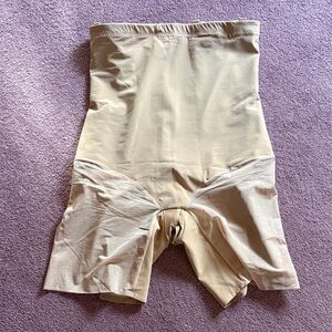 Honeylove Shapewear Shorts in Nude Size 3X